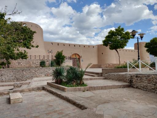 عکس قلعه بیرجند