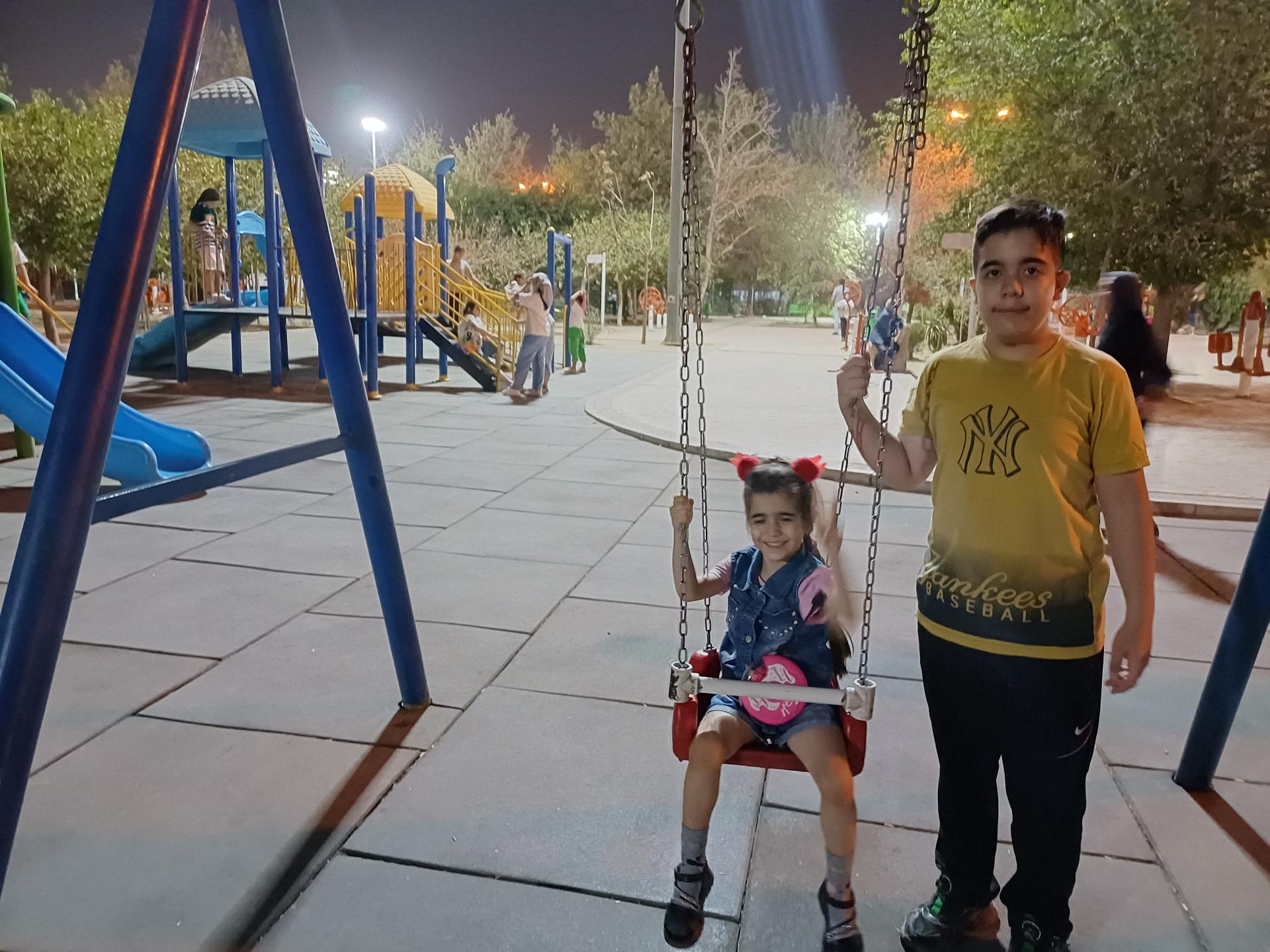 عکس زمین بازی کودکان 