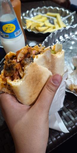 عکس ساندویچی دهه۶۰ دکتر لقمه