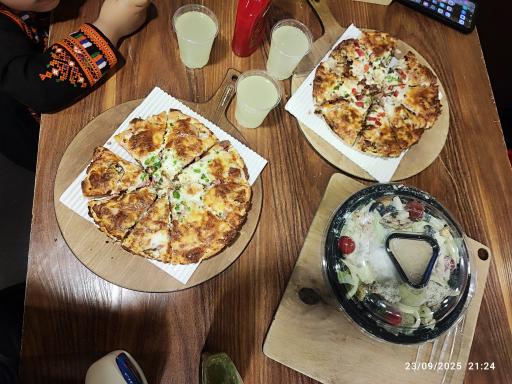 عکس پیتزا شب