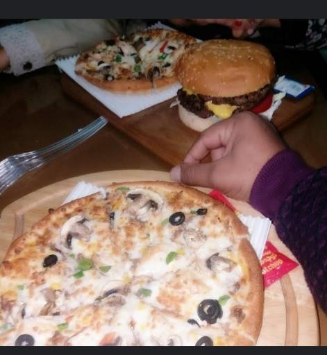 عکس پیتزا شب