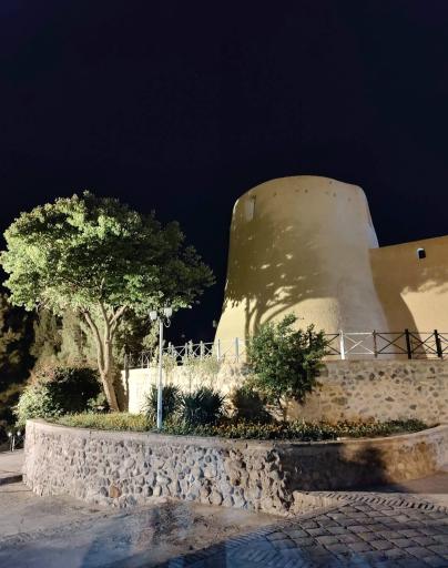 عکس قلعه بیرجند