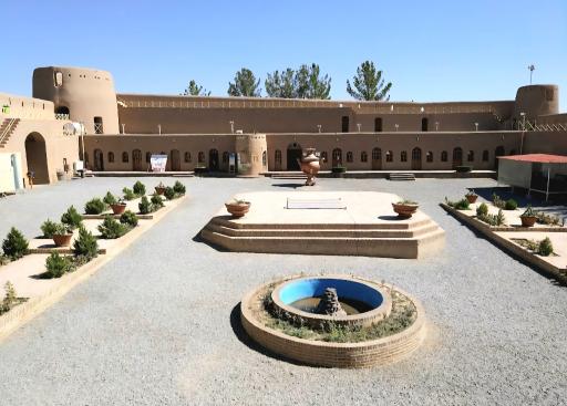 عکس قلعه بیرجند