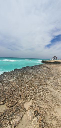 عکس پارک ساحلی کشتی یونانی