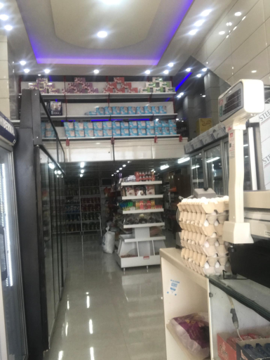 عکس هایپر مارکت پدر خوانده 