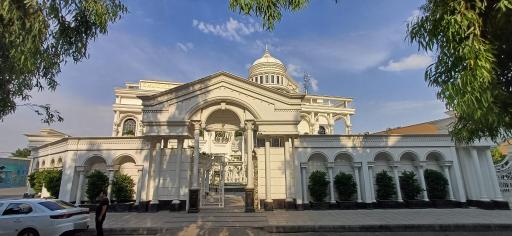 عکس تالار پذیرایی قصر وصال