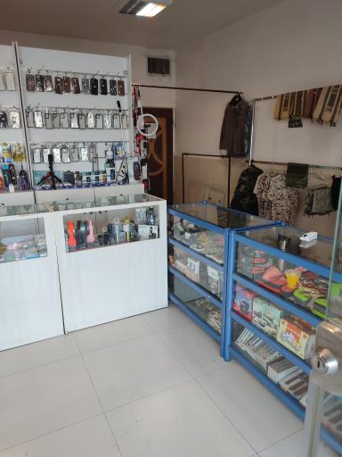 عکس فروشگاه همراه کوهستان 