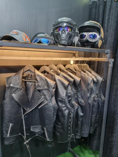 عکس وی موتورسیکلت کاستوم