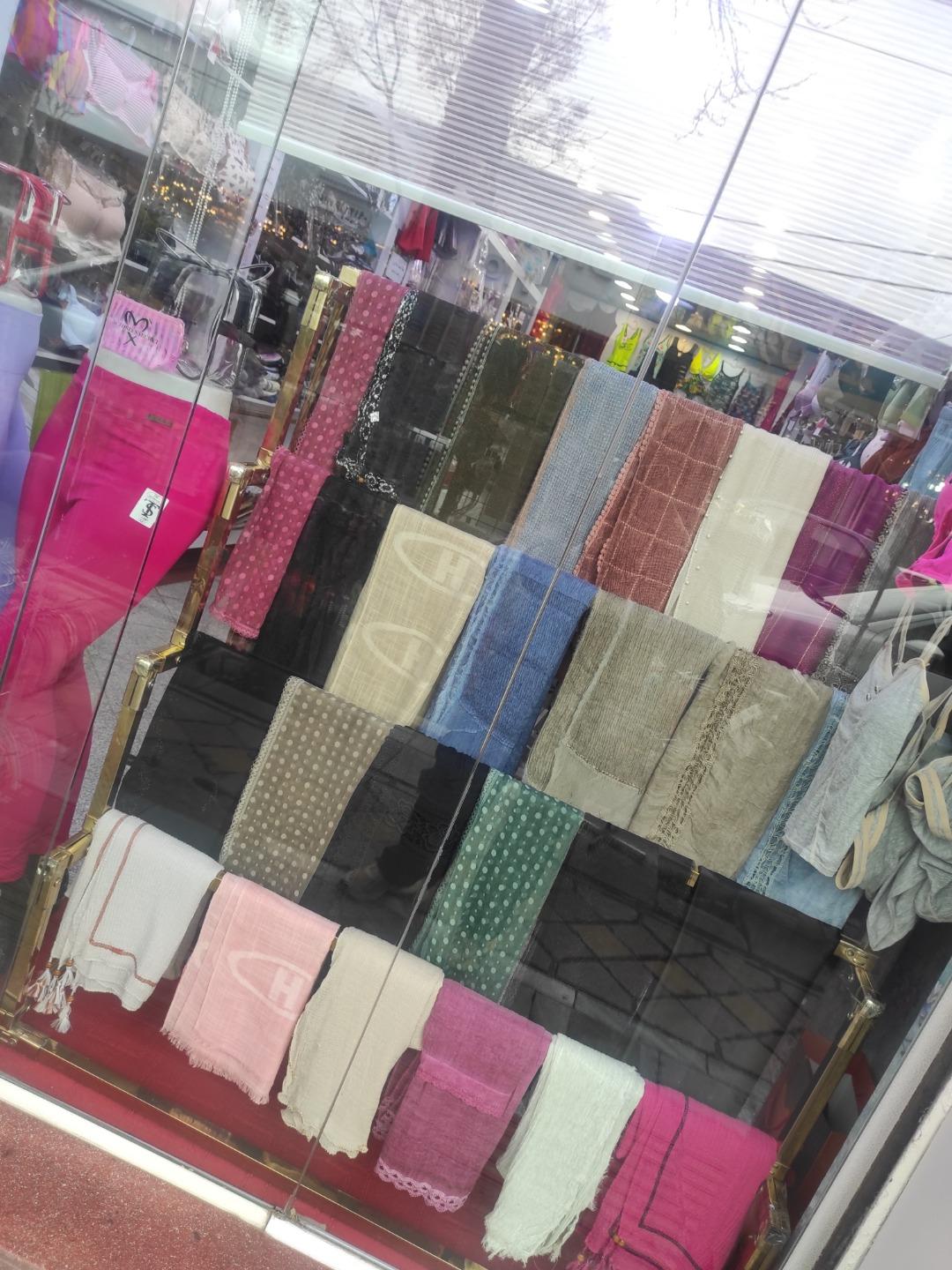 عکس شال و روسری مهتاب