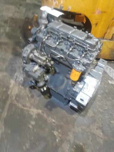 عکس تعمیرات لیفتراک نصرالهی 