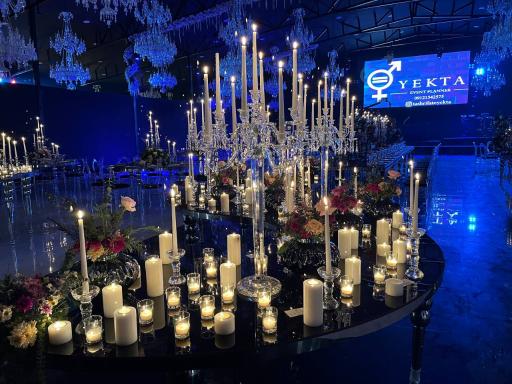 عکس باغ عمارت سناتور