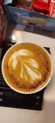 عکس کافه دارچین