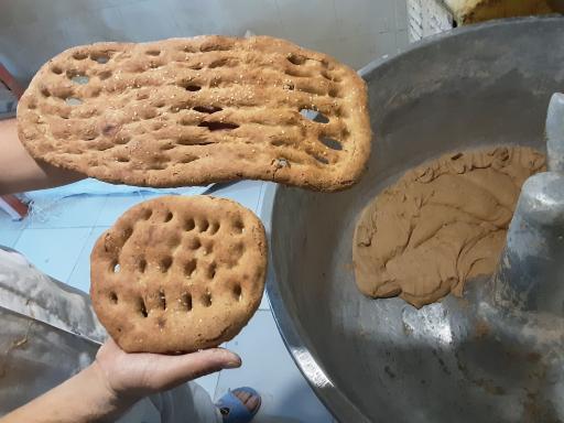 عکس نانوایی سنتی ارگانیک سخاوت