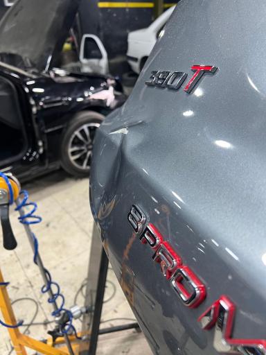 عکس مجموعه خدمات خودروی رضا شاهکار