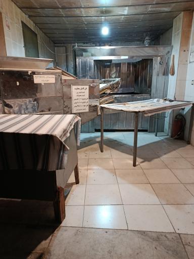 عکس نانوایی سنتی ارگانیک سخاوت