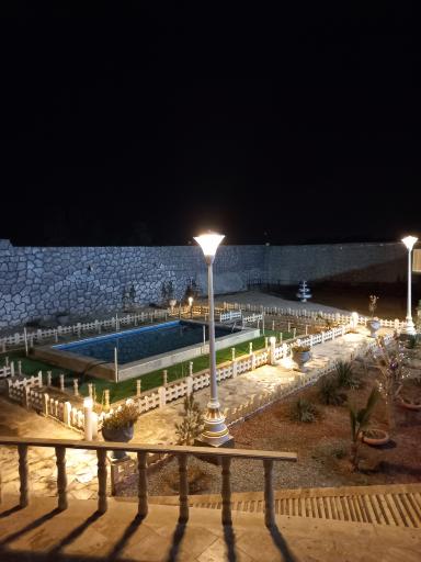 عکس رستوران باغ امیران