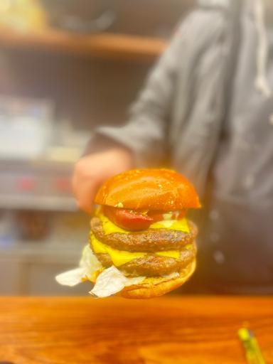 عکس کافه مادام موسیو