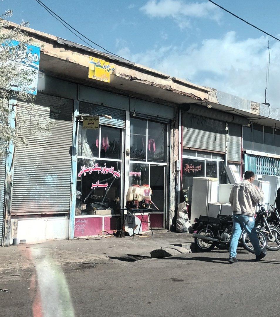 عکس تعمیرگاه موتورسیکلت