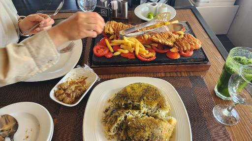 عکس اسکای لانژ ماهی خوب