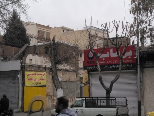 عکس پارکینگ آناهیتا