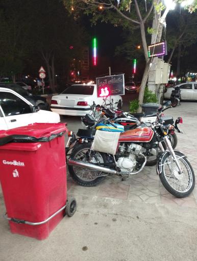 عکس کافه  تریا رز