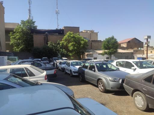 عکس پارکینگ آناهیتا