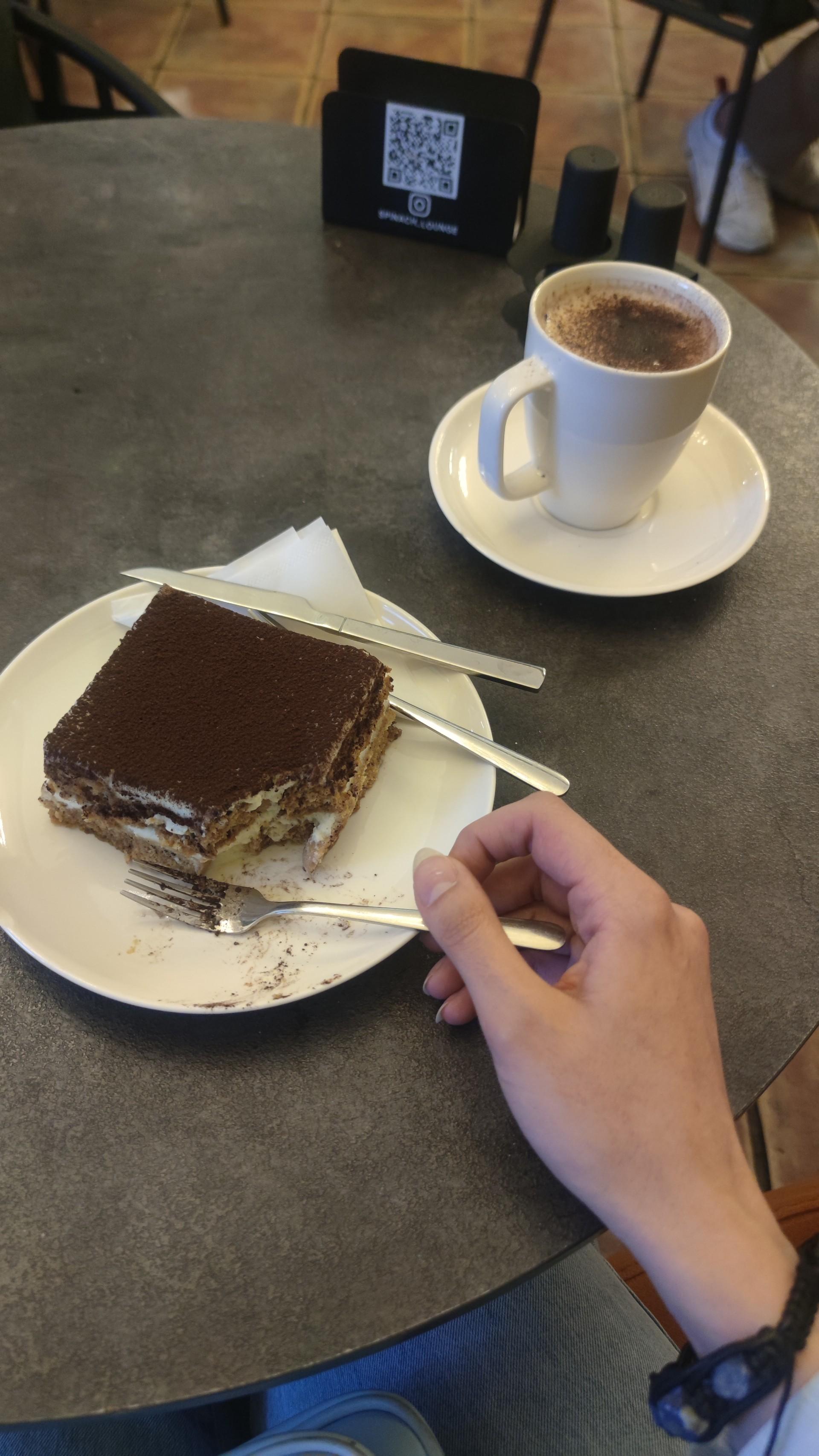 عکس کافه رستوران اسپیناچ