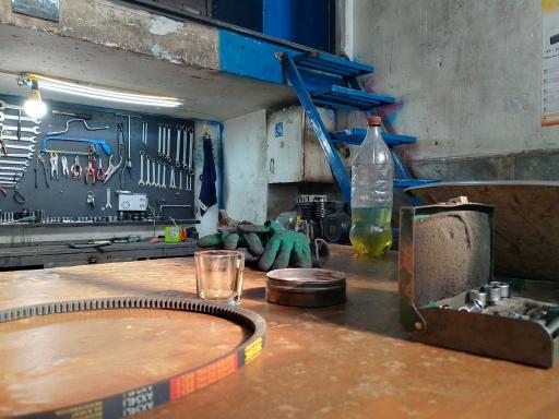 عکس مکانیکی فاضل یوسفی 