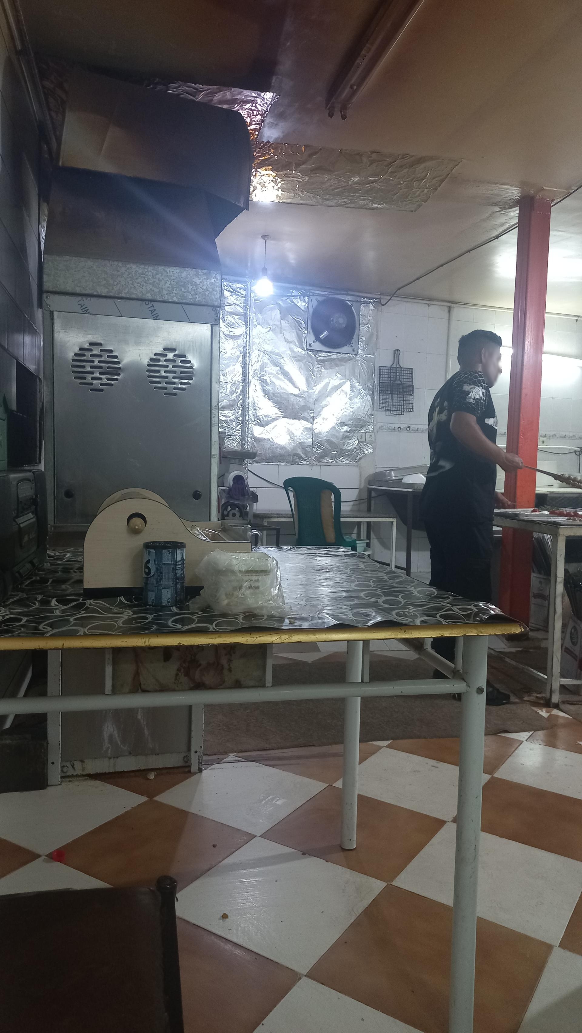 عکس کباب حاجی کاشکی