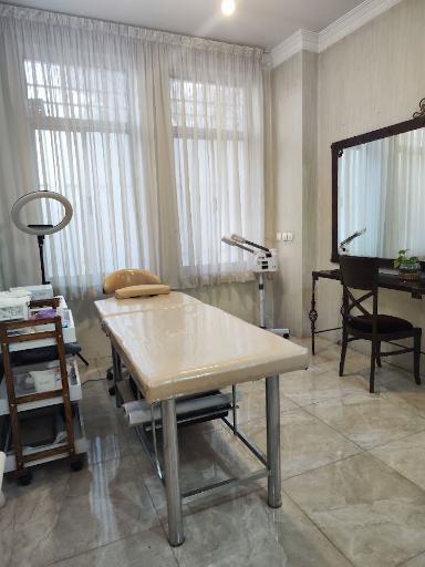 عکس آموزشگاه مراقبت و زیبایی لیوسا