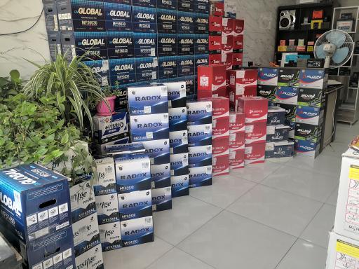 عکس باطری خودرو و موتور 