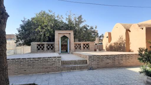 عکس آرامگاه حافظ ابرو