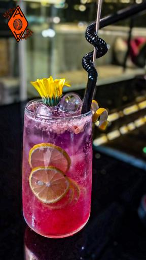 عکس کافه مون