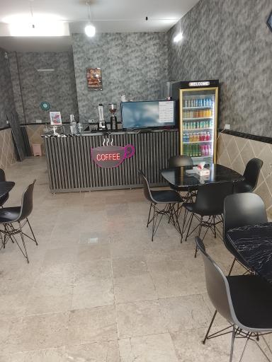 عکس کافی شاپ  پلاس