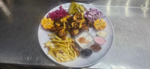 عکس مرغ بریان ذغالی و فست فودکارینو مشهد  