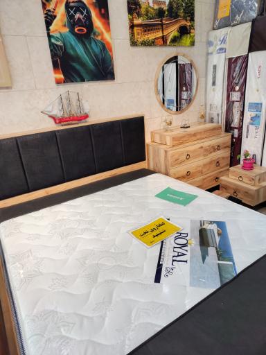 عکس نمایندگی تشک رویال و رویا مددی 