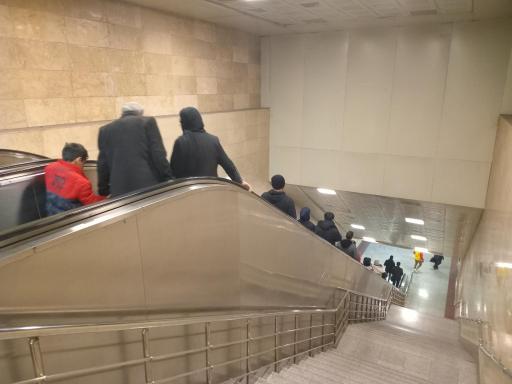 عکس ورودی مترو ایستگاه بیمه