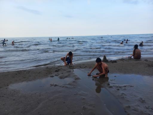 عکس پارک ساحلی لیدو