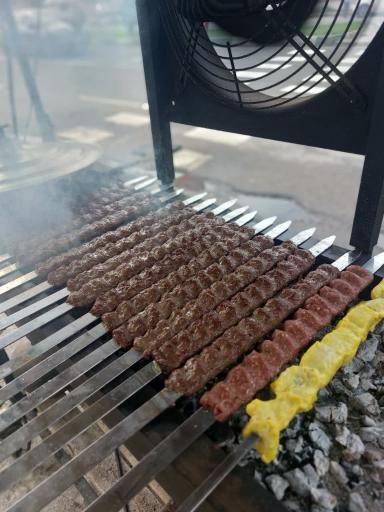 عکس کبابی ناریما 