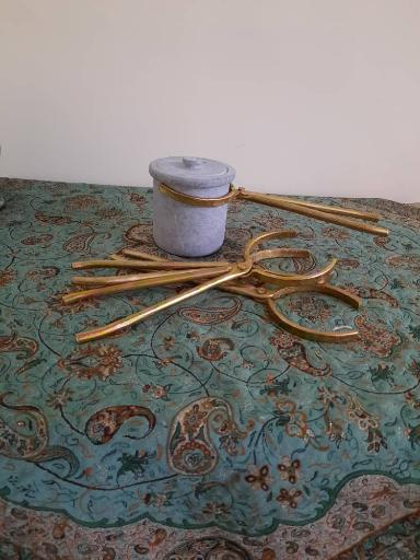 عکس فروشگاه ظروف دیگ و دیزی سنگی 