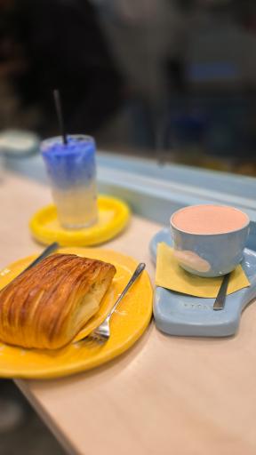 عکس کافه آسمان