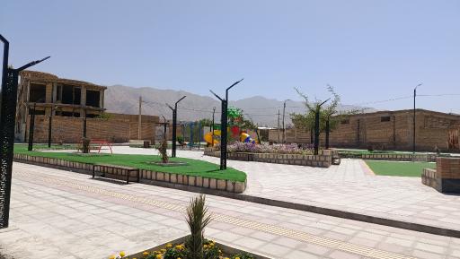 بوستان شهدای دانش آموز میناب