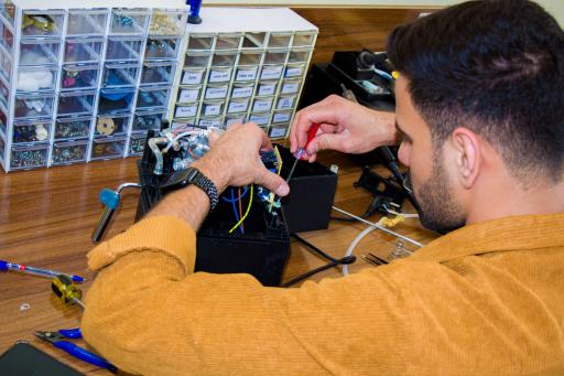 عکس تعمیرات ابتین سرویس