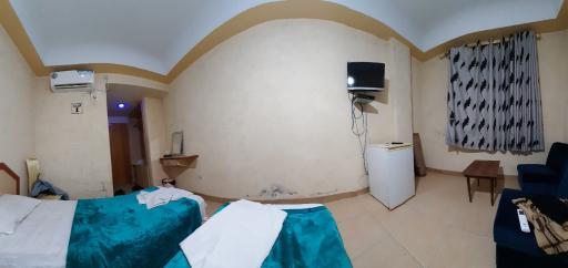 عکس هتل خور