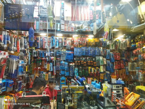 عکس فروشگاه ابزار و یراق ساختمانی خوزستان 