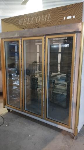 عکس صنایع برودتی غریب تولید و طراحی انواع یخچال