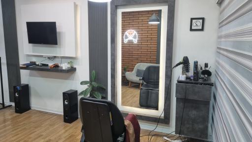 عکس سالن آرایش شاور
