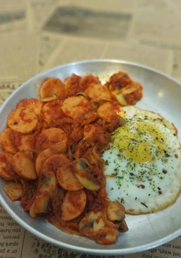 عکس صبحانه سرا گردو