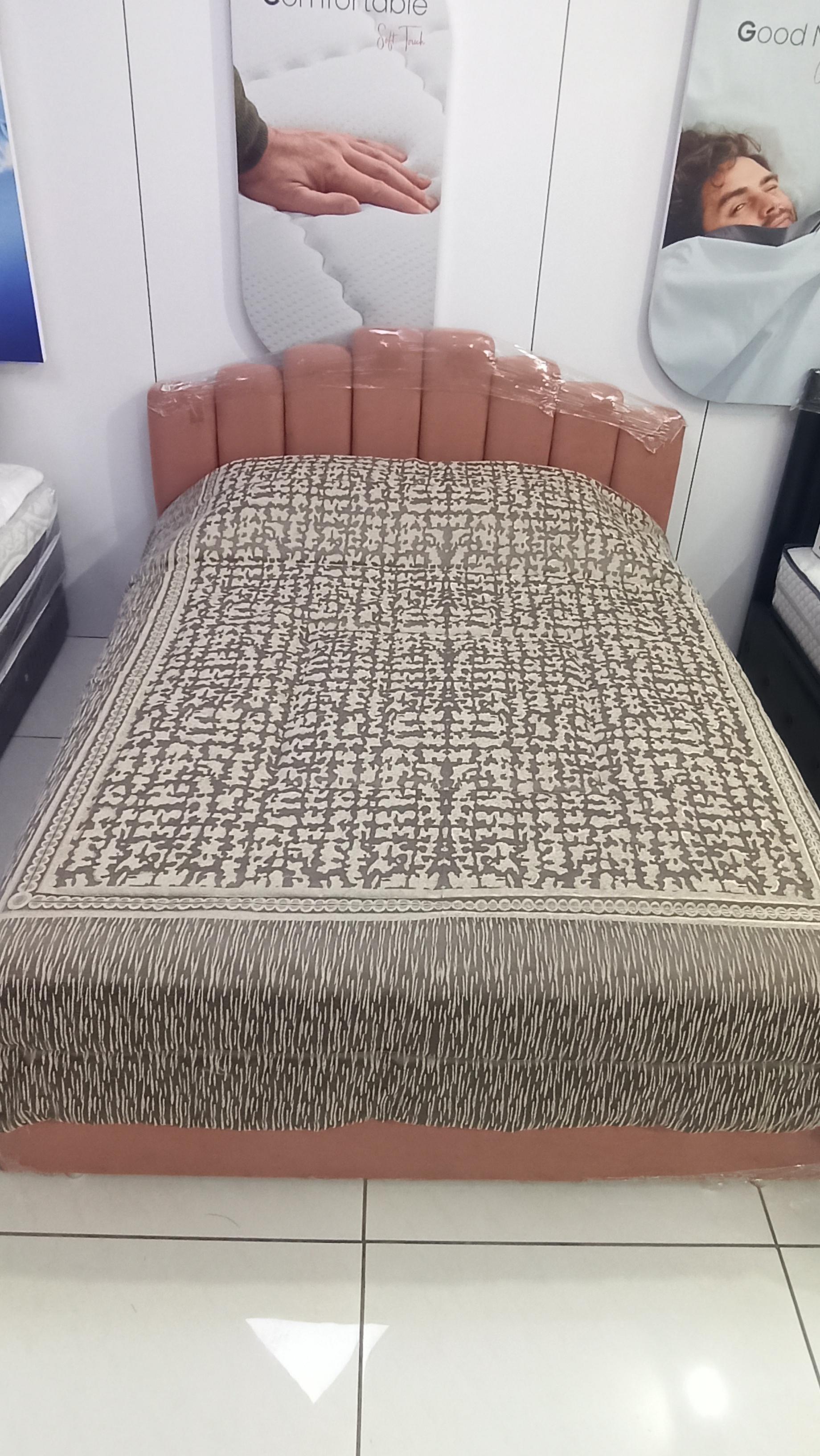 عکس نمایندگی تشک داتیس