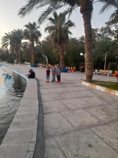 عکس دریاچه تفریحی پارک آهنشهر
